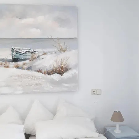 Ananda בית הארחה 4*