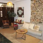 Ananda 招待所 4*