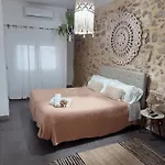 Ananda 招待所