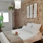 Ananda 招待所 4*